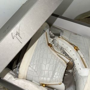 Giuseppe Zanotti sneakers size 38.